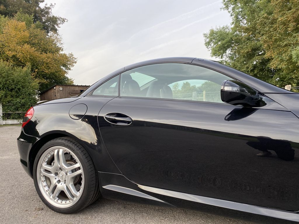 MERCEDES SLK 55 AMG 361 CH  BVA 7 “PACK PERFORMANCE” 1000 EXEMPLAIRES 67200 kms