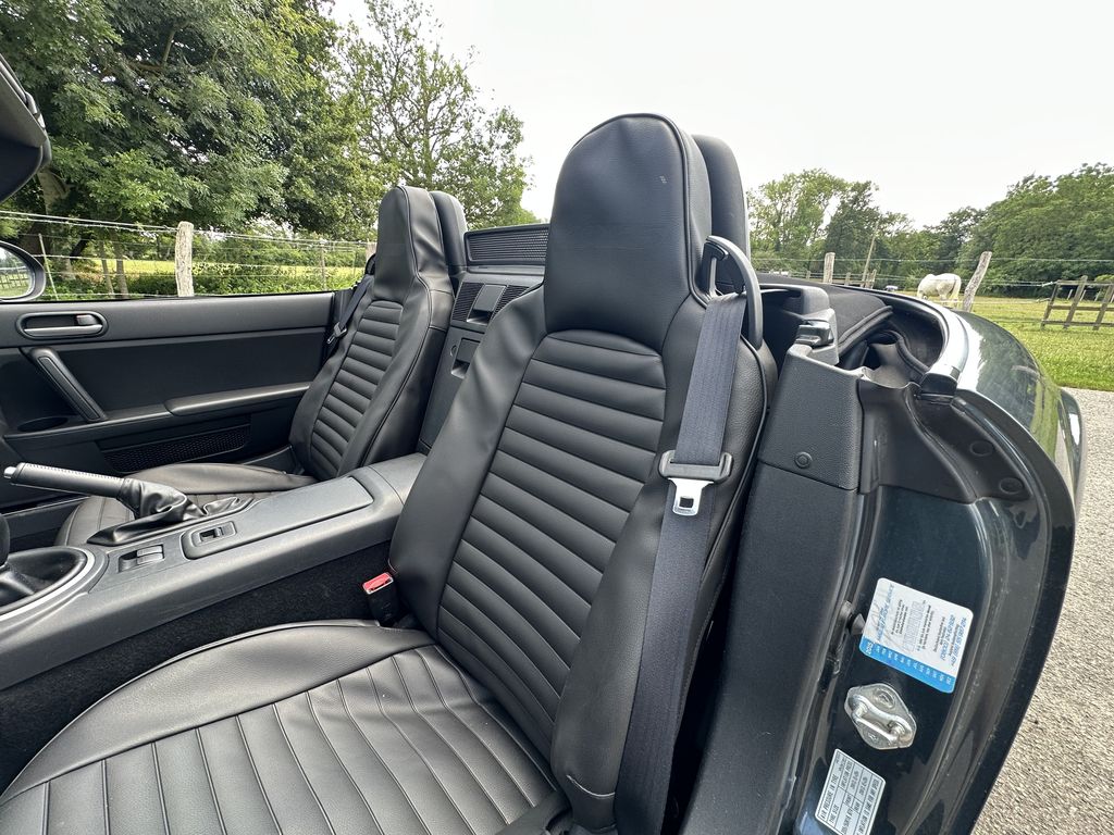 MAZDA MX5 NC/FL 1.8L 126 CH MZR ROADSTER GRIS MOYEN HISTORIQUE 69900 KMS