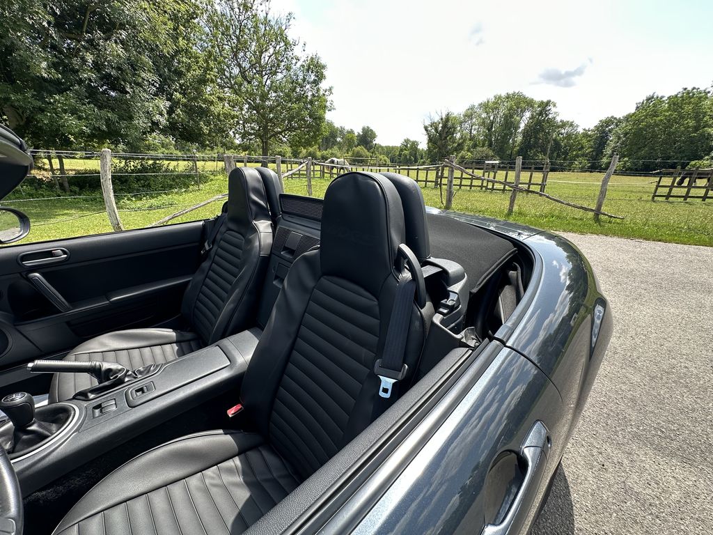 MAZDA MX5 NC/FL 1.8L 126 CH MZR ROADSTER GRIS MOYEN HISTORIQUE 69900 KMS