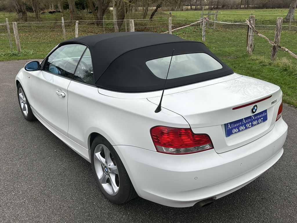 BMW 118 I CABRIOLET 143 CH ALPINWEISS CUIR NOIR 25400 KMS 1ère MAIN HISTORIQUE BMW!