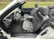 BMW 118 I CABRIOLET 143 CH ALPINWEISS CUIR NOIR 25400 KMS 1ère MAIN HISTORIQUE BMW!