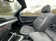 BMW 118 I CABRIOLET 143 CH ALPINWEISS CUIR NOIR 25400 KMS 1ère MAIN HISTORIQUE BMW!