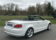 BMW 118 I CABRIOLET 143 CH ALPINWEISS CUIR NOIR 25400 KMS 1ère MAIN HISTORIQUE BMW!