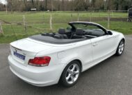 BMW 118 I CABRIOLET 143 CH ALPINWEISS CUIR NOIR 25400 KMS 1ère MAIN HISTORIQUE BMW!