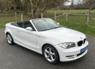 BMW 118 I CABRIOLET 143 CH ALPINWEISS CUIR NOIR 25400 KMS 1ère MAIN HISTORIQUE BMW!