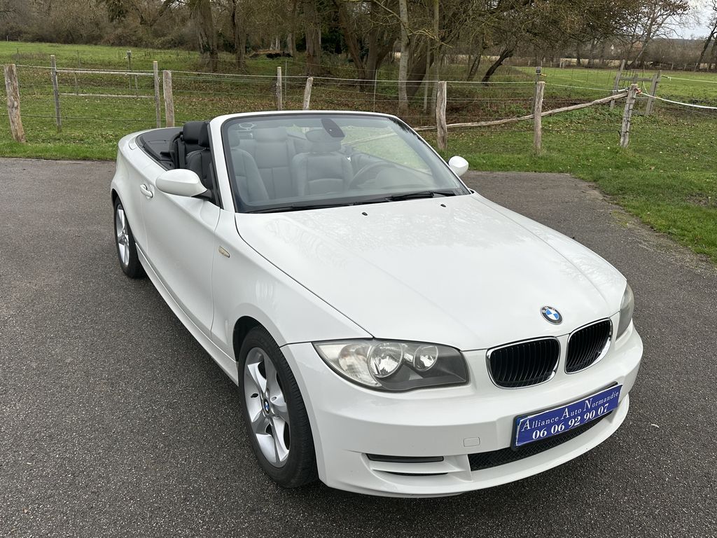 BMW 118 I CABRIOLET 143 CH ALPINWEISS CUIR NOIR 25400 KMS 1ère MAIN HISTORIQUE BMW!