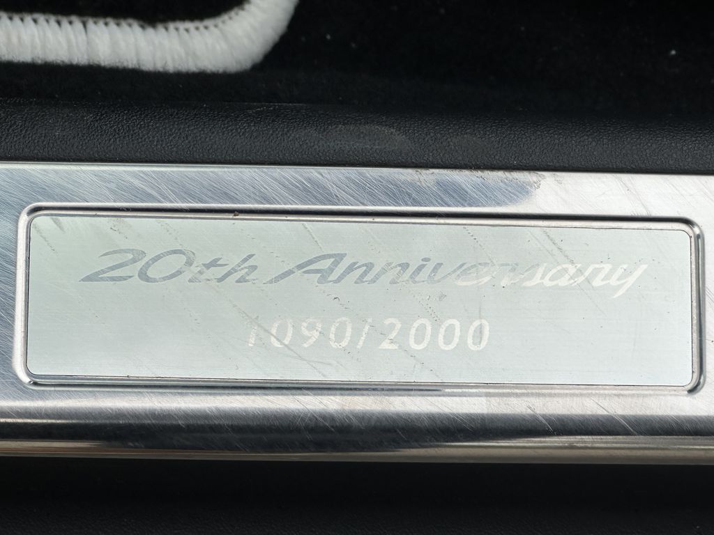 MAZDA MX5 NC FL 20 ÈME ANNIVERSAIRE 1.8L 126CH “CRYSTAL WHITE” 48800 KMS NUMERO 1090/2000