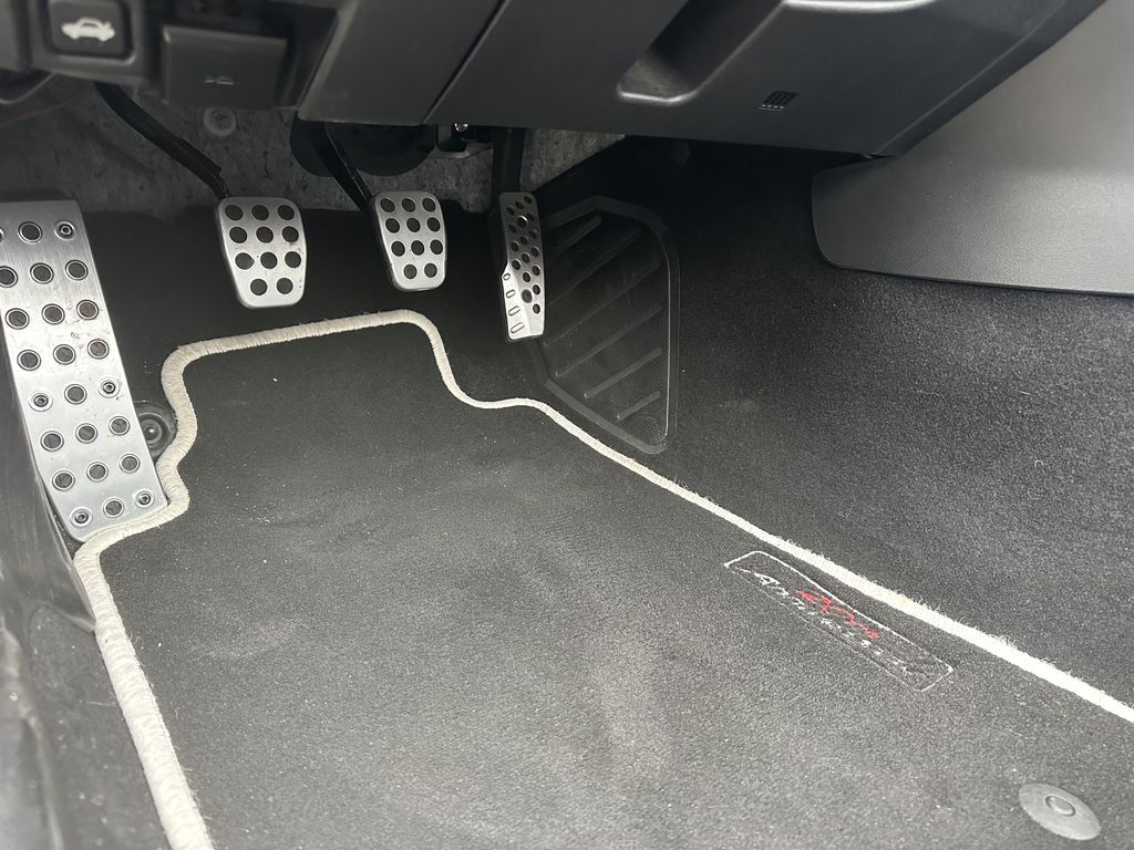 MAZDA MX5 NC FL 20 ÈME ANNIVERSAIRE 1.8L 126CH “CRYSTAL WHITE” 48800 KMS NUMERO 1090/2000