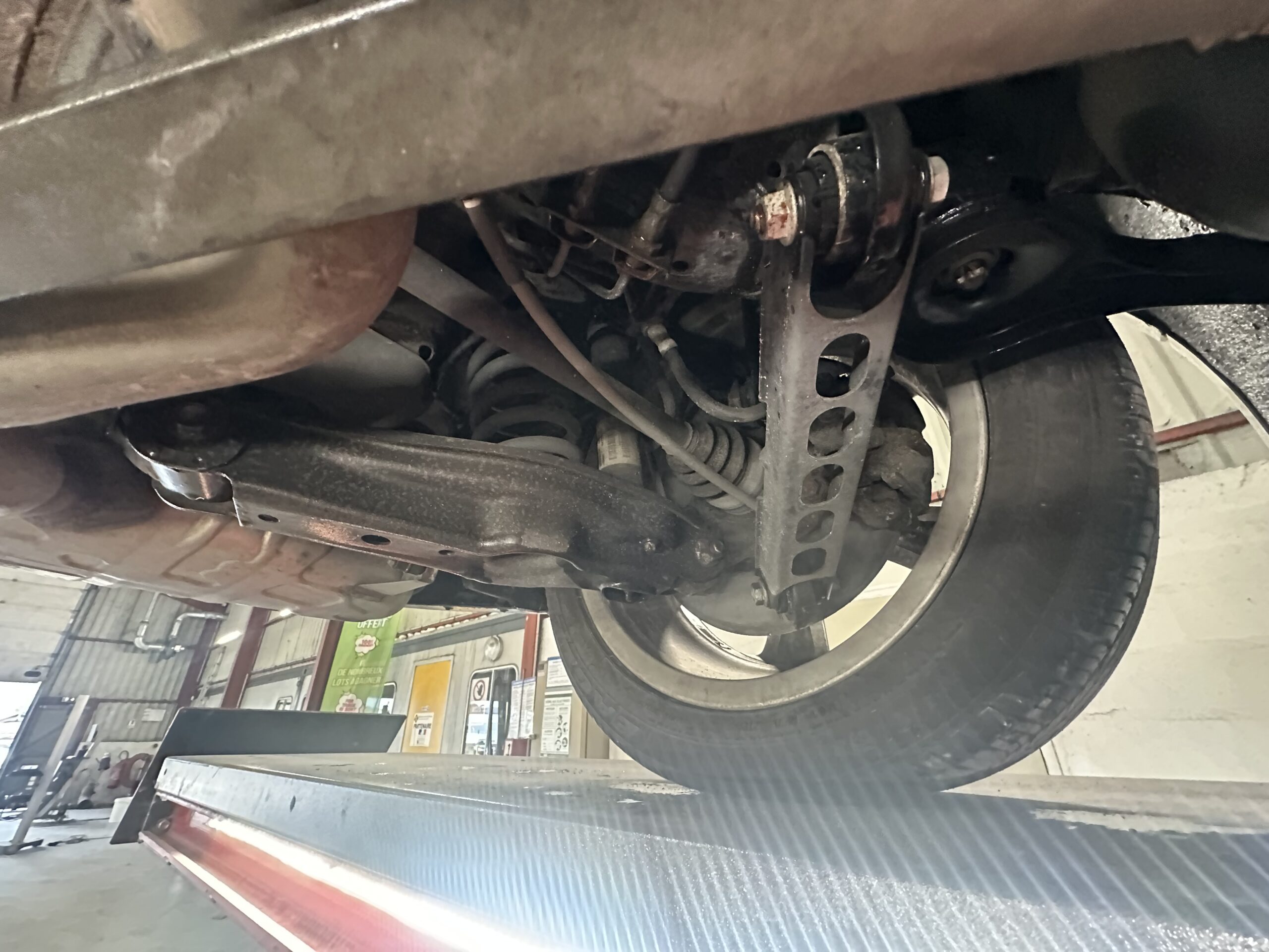 BMW 118 I CABRIOLET 143 CH ALPINWEISS CUIR NOIR 25400 KMS 1ère MAIN HISTORIQUE BMW!