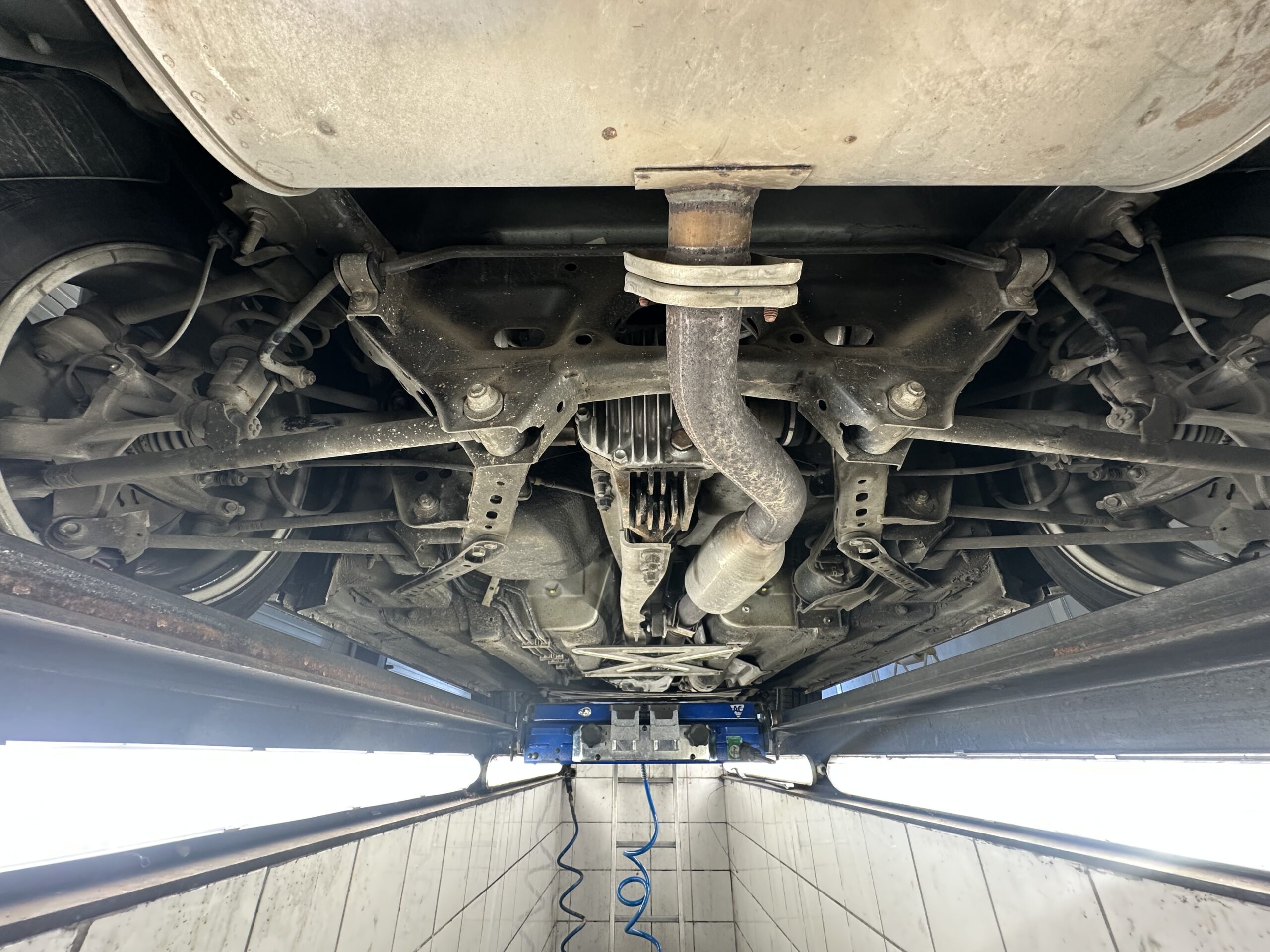 MAZDA MX5 NC FL 20 ÈME ANNIVERSAIRE 1.8L 126CH “CRYSTAL WHITE” 48800 KMS NUMERO 1090/2000