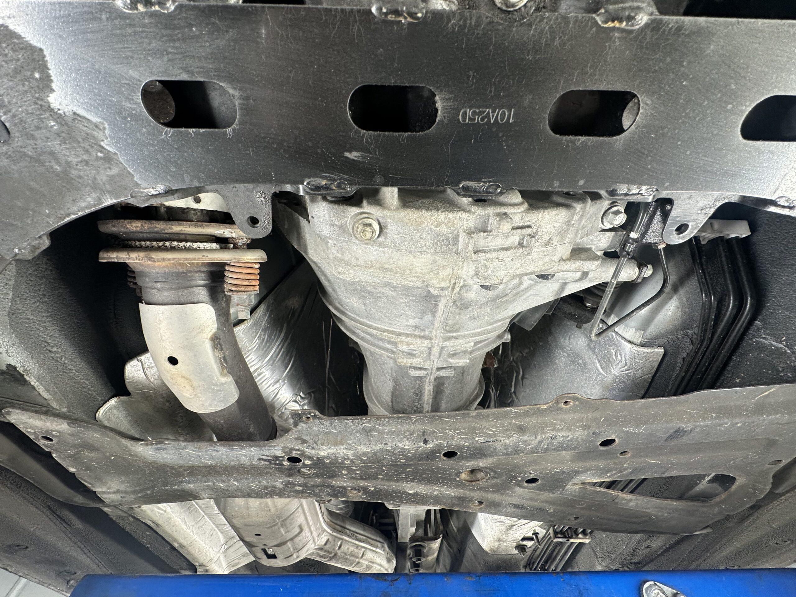 MAZDA MX5 NC FL 20 ÈME ANNIVERSAIRE 1.8L 126CH “CRYSTAL WHITE” 48800 KMS NUMERO 1090/2000