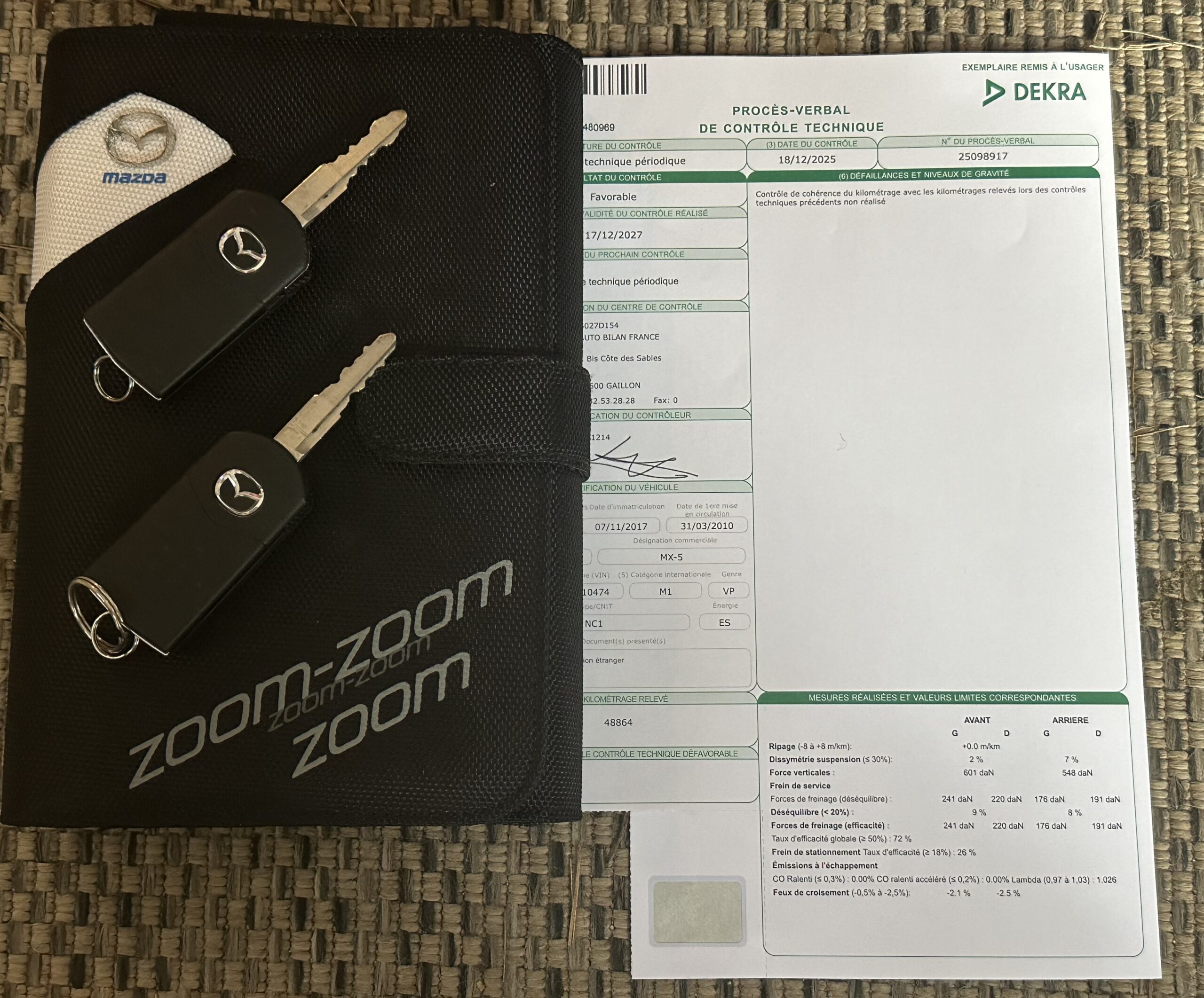 MAZDA MX5 NC FL 20 ÈME ANNIVERSAIRE 1.8L 126CH “CRYSTAL WHITE” 48800 KMS NUMERO 1090/2000