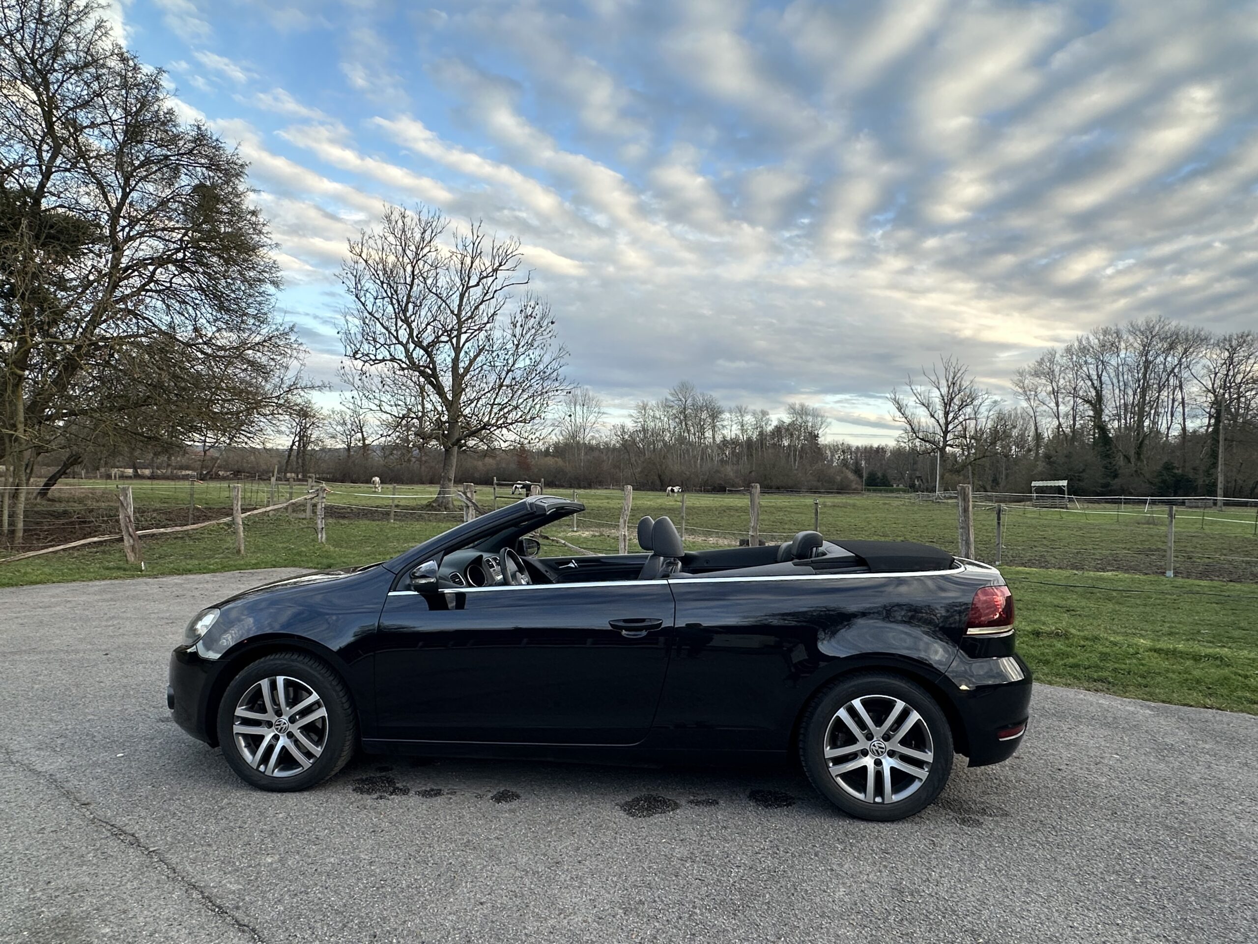 GOLF VI 1.4L TSI CABRIOLET 160 CH BVM6 NOIR CUIR-ALCANTARA NOIR 78500 KMS CRIT’AIR 1