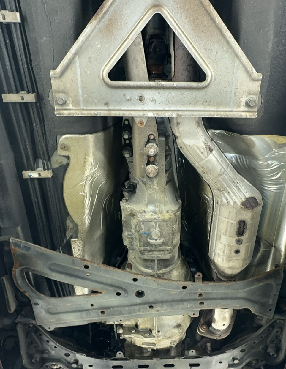 MAZDA MX5 NC 1.8L 126 CH GRIS GALAXY TISSUS HISTORIQUE 76000 KMS JANTES 17″