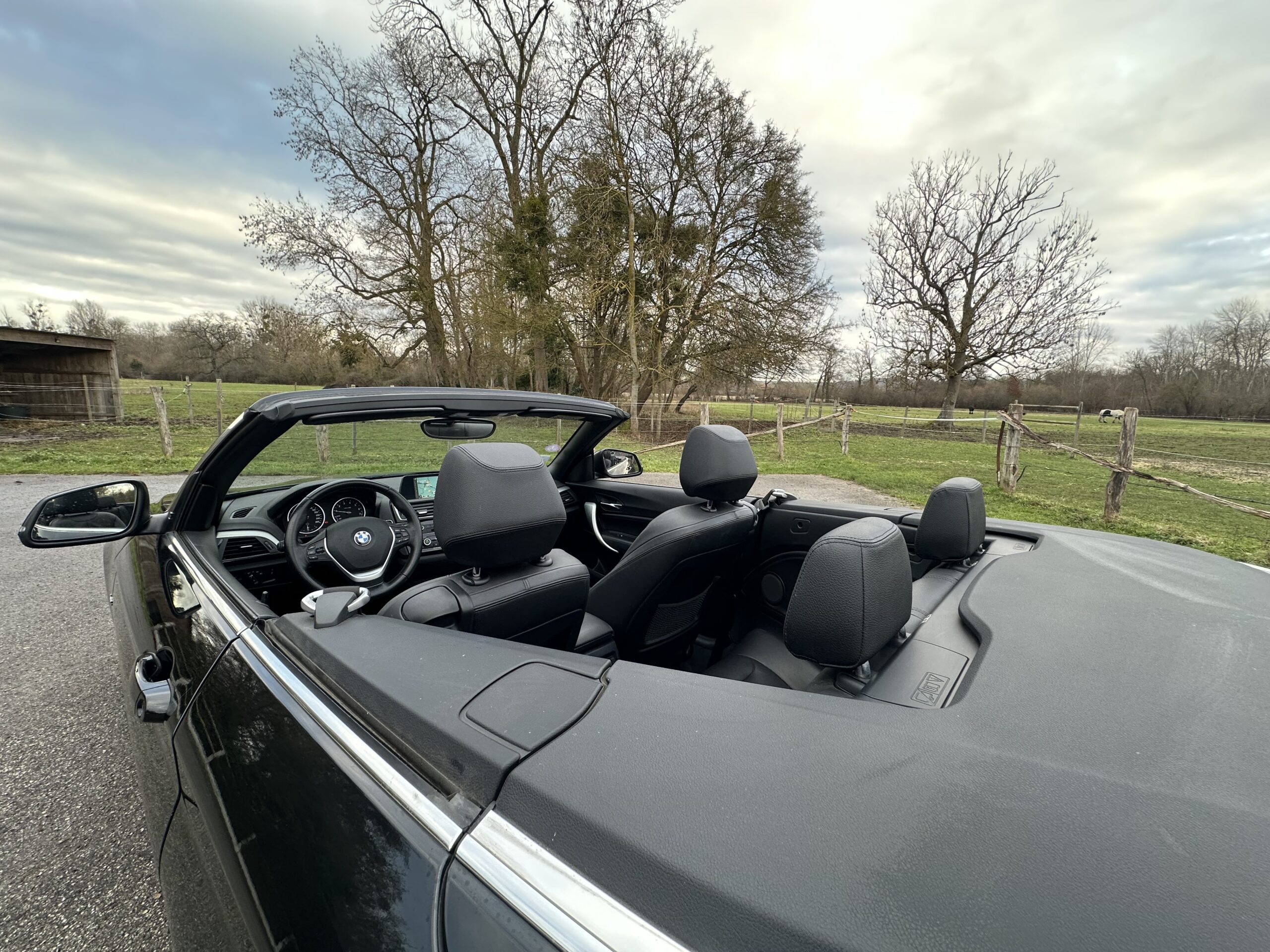 BMW 218 I CABRIOLET 136 CH NOIR CUIR NOIR BOITE SEPTRONIQUE 8 NOIR/CUIR NOIR