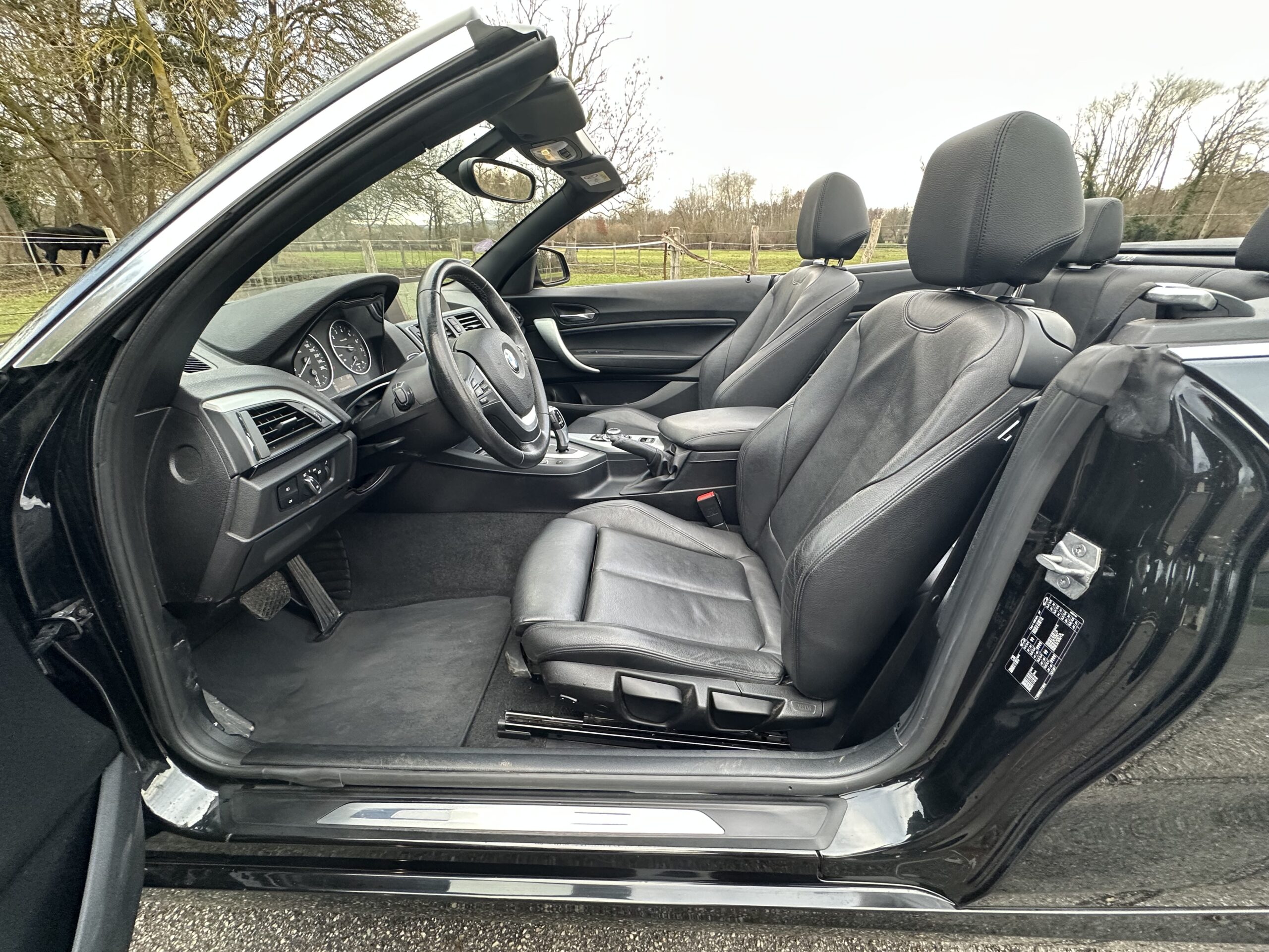 BMW 218 I CABRIOLET 136 CH NOIR CUIR NOIR BOITE SEPTRONIQUE 8 NOIR/CUIR NOIR