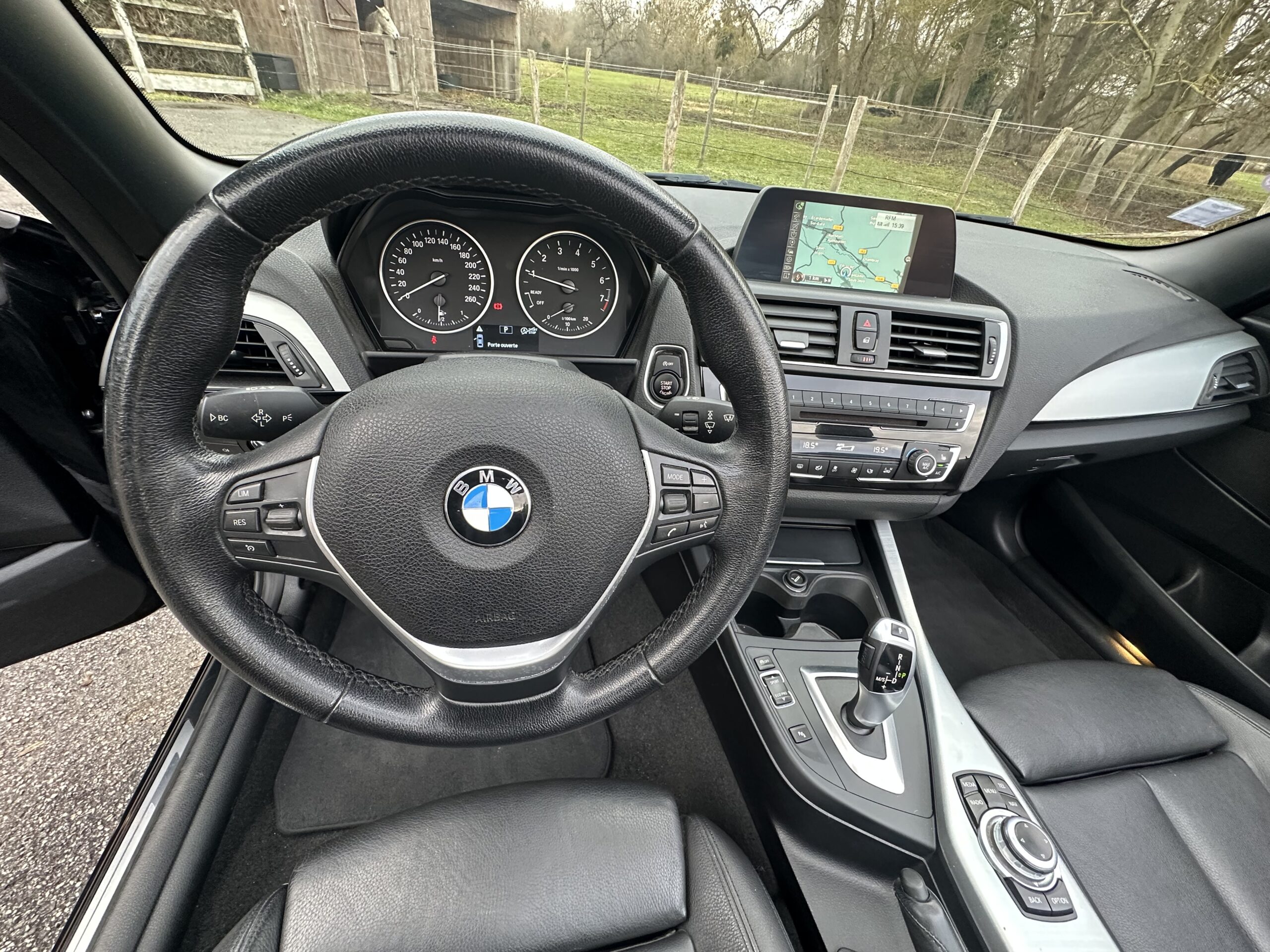 BMW 218 I CABRIOLET 136 CH NOIR CUIR NOIR BOITE SEPTRONIQUE 8 NOIR/CUIR NOIR