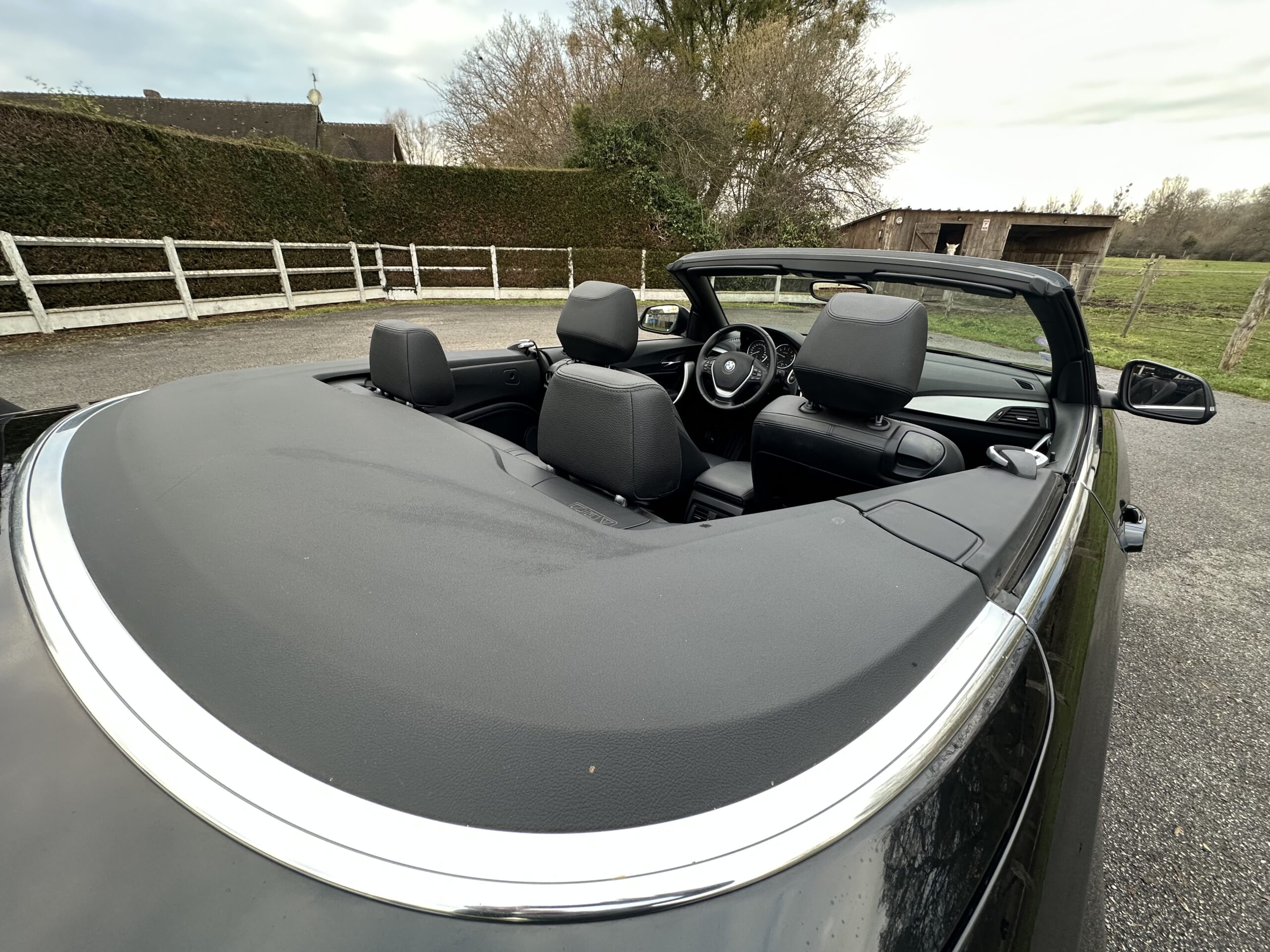 BMW 218 I CABRIOLET 136 CH NOIR CUIR NOIR BOITE SEPTRONIQUE 8 NOIR/CUIR NOIR