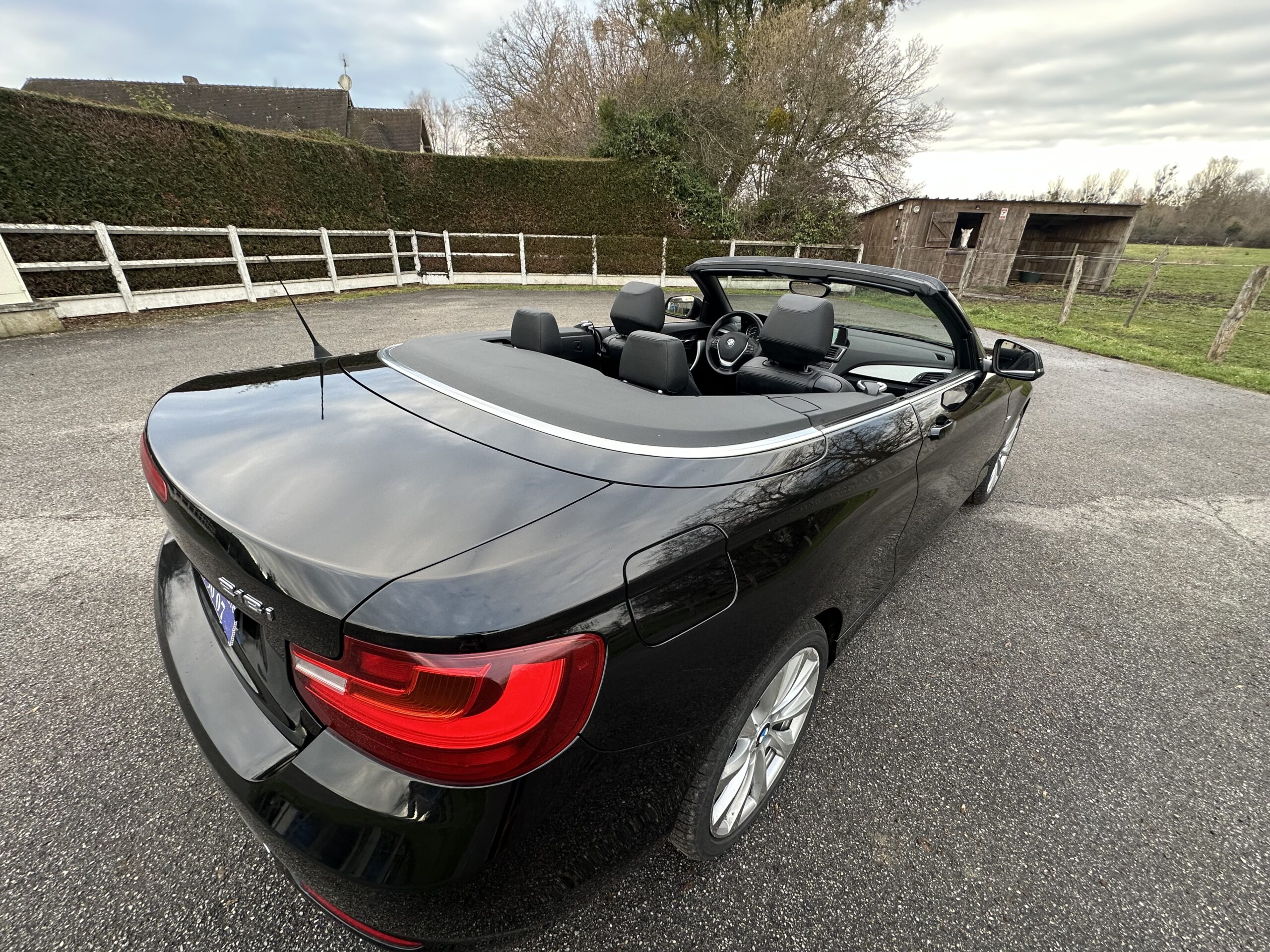 BMW 218 I CABRIOLET 136 CH NOIR CUIR NOIR BOITE SEPTRONIQUE 8 NOIR/CUIR NOIR