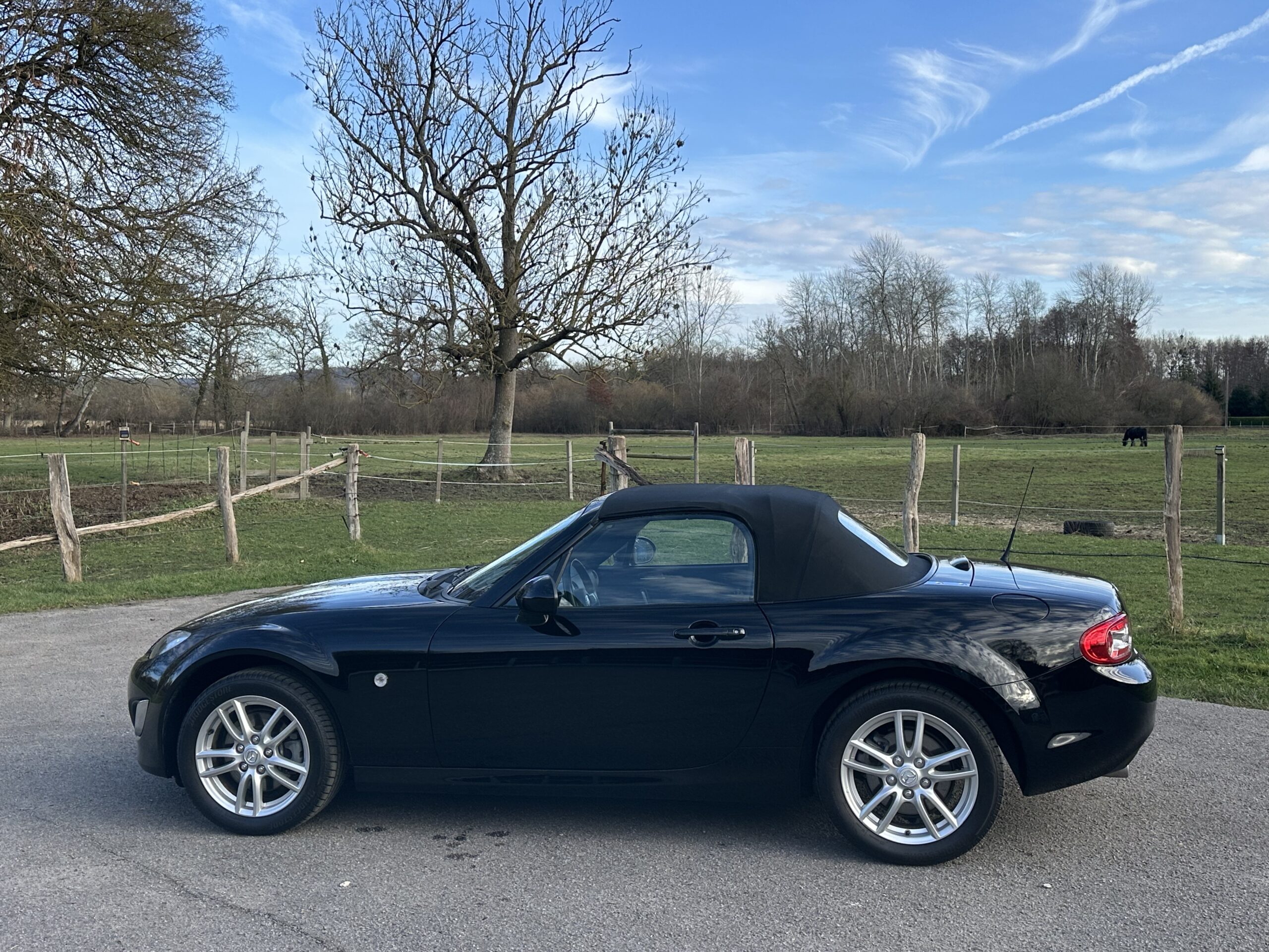 MX5 NC/FL 1.8L 126 CH MZR NOIR-CUIR NOIR HISTORIQUE/BOSE/76800 KMS CRIT’AIR 1