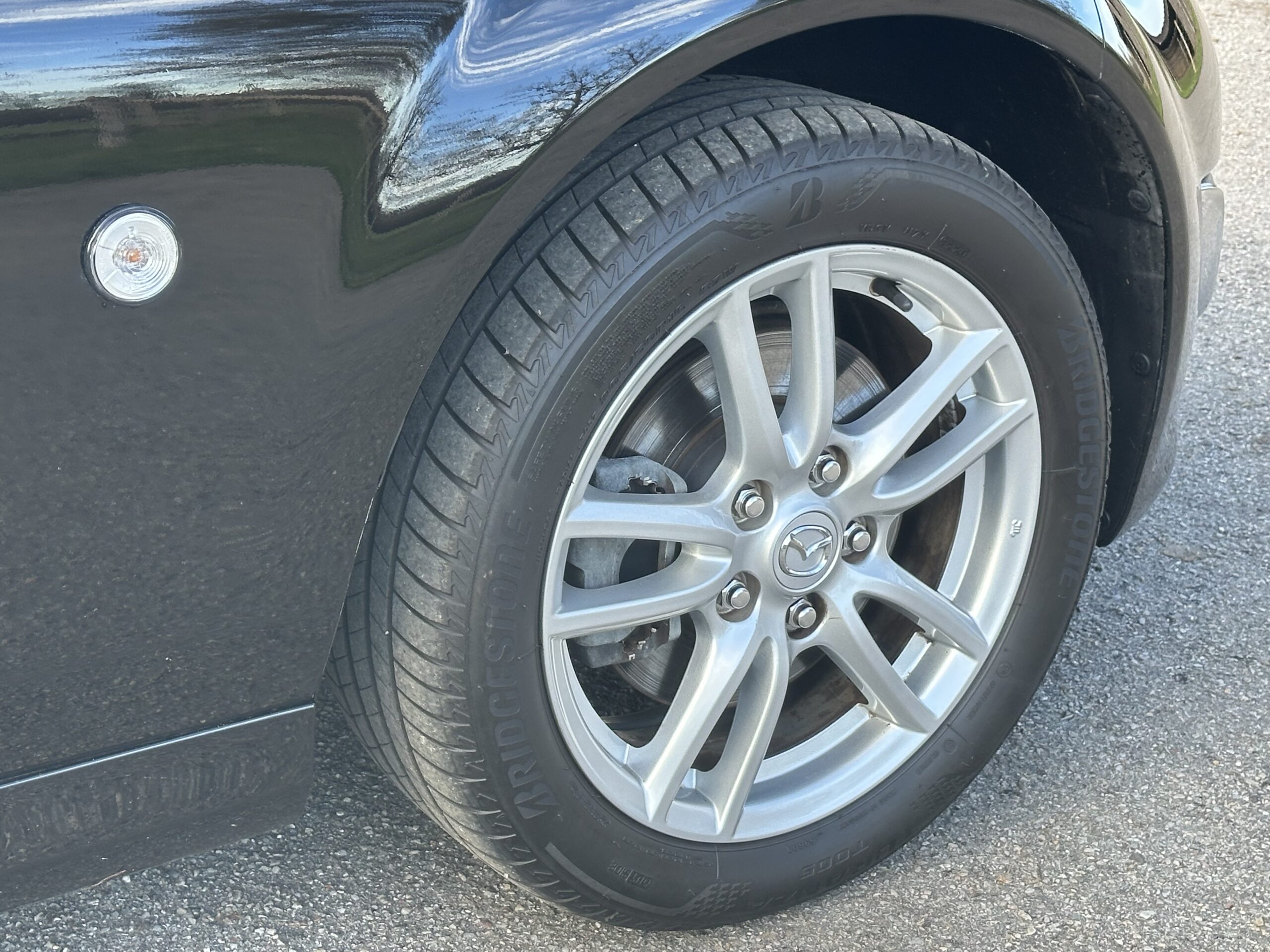 MX5 NC/FL 1.8L 126 CH MZR NOIR-CUIR NOIR HISTORIQUE/BOSE/76800 KMS CRIT’AIR 1