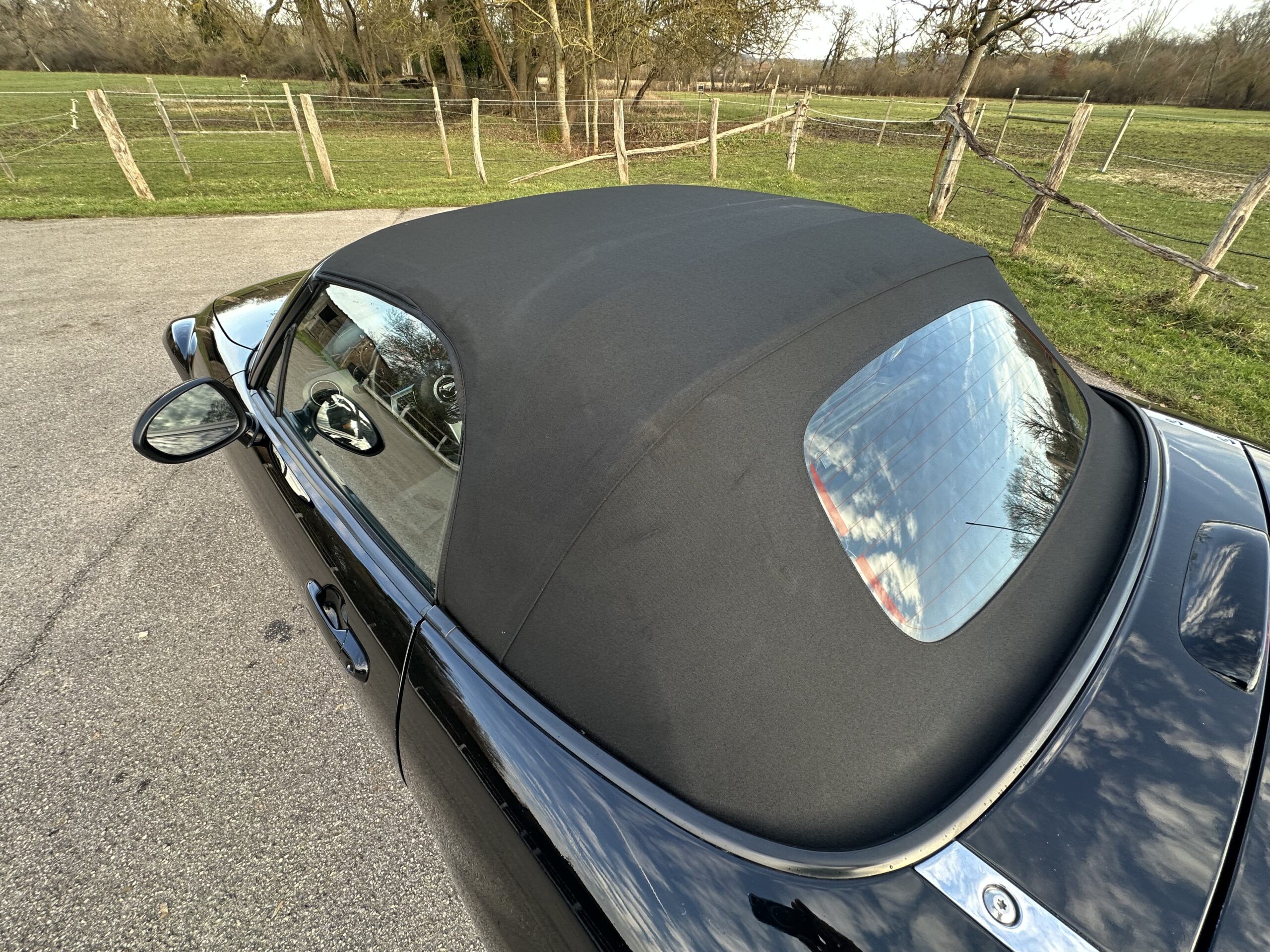 MX5 NC/FL 1.8L 126 CH MZR NOIR-CUIR NOIR HISTORIQUE/BOSE/76800 KMS CRIT’AIR 1