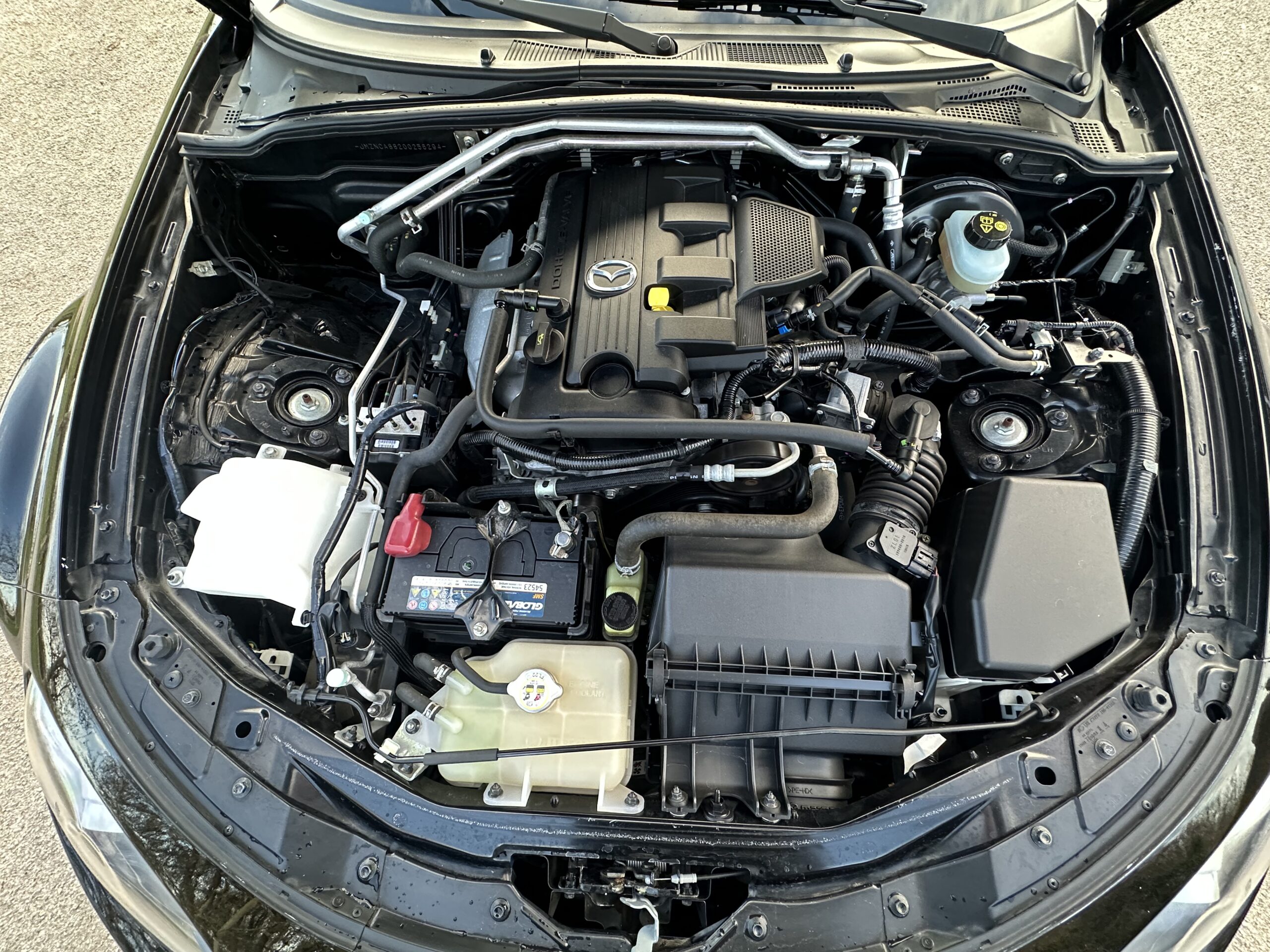 MX5 NC/FL 1.8L 126 CH MZR NOIR-CUIR NOIR HISTORIQUE/BOSE/76800 KMS CRIT’AIR 1