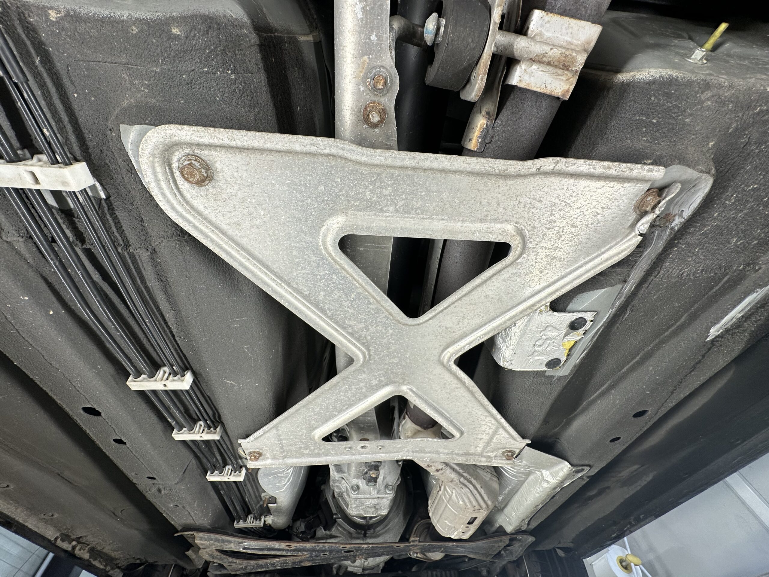 MX5 NC/FL 1.8L 126 CH MZR NOIR-CUIR NOIR HISTORIQUE/BOSE/76800 KMS CRIT’AIR 1