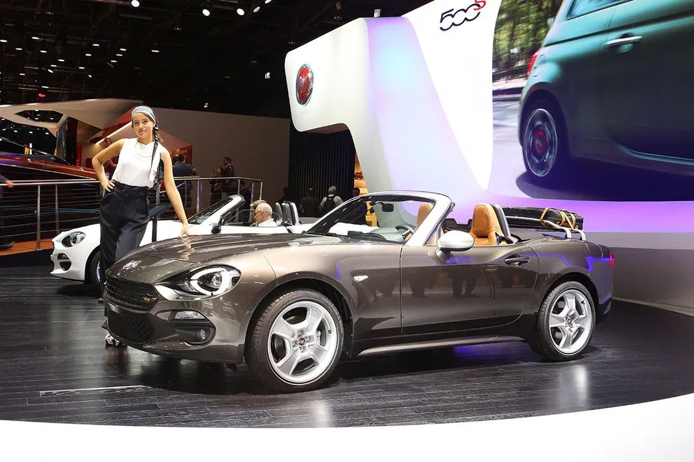 FIAT 124 SPIDER 140 CH SERIE NUMÉROTÉE “AMERICA”32/35 35900 KMS HISTORIQUE FIAT